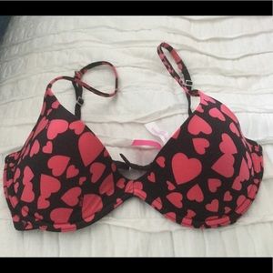 Victoria Secret 34C bra